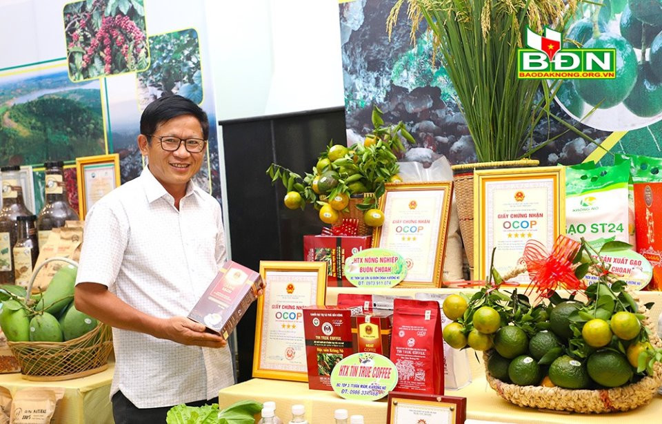 Sản phẩm "Cà phê bột Tin True coffee" đạt OCOP hạng 3 sao